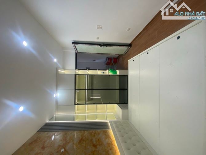 NGỌC HÀ – BA ĐÌNH | 30M² – 5 TẦNG – 7 TỶ – 30M RA Ô TÔ TRÁNH