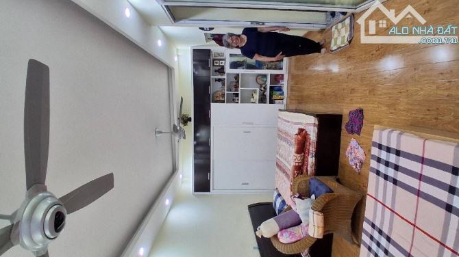 NHÀ THUỴ THUÊ - TÂY HỒ - 40 M - 4 TẦNG - MẶT TIỀN 5.5M - 14 TỶ SỔ ĐỎ VUÔNG ĐẸP