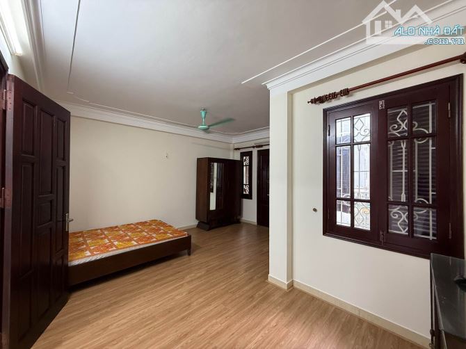 NHÀ NGỌC KHÁNH - BA ĐÌNH - 40M - 5 TẦNG - MẶT TIỀN 5,2M - 9,8 TỶ SỔ ĐỎ CHÍNH CHỦ