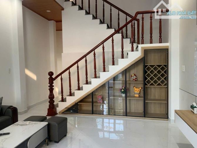 Bán gấp Biệt thự VIP Mặt tiền đường Nguyễn Công hoan Trung tâm Đà Nẵng - 4