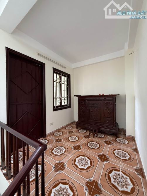 NHÀ NGỌC KHÁNH - BA ĐÌNH - 40M - 5 TẦNG - MẶT TIỀN 5,2M - 9,8 TỶ SỔ ĐỎ CHÍNH CHỦ