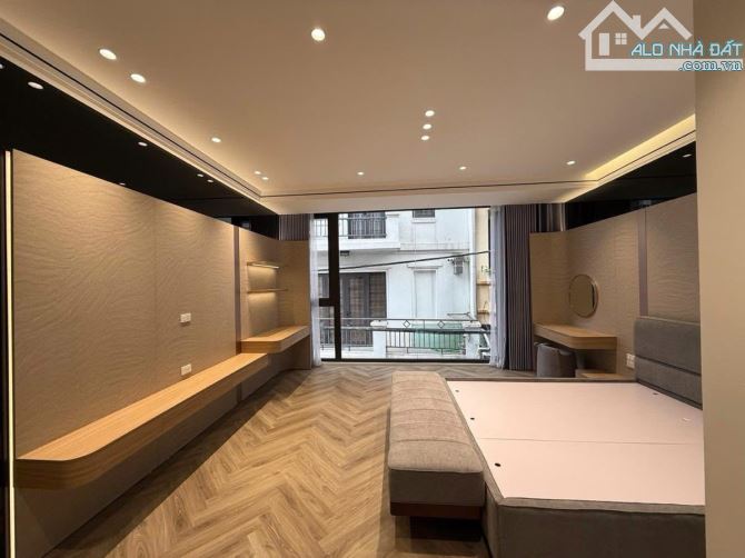 21 TỶ - NHÀ CỰC ĐẸP PHỐ ĐỘI CẤN, 55m 7T THANG MÁY, GARA OTO, NGÕ THÔNG KINH DOANH, NT XỊN