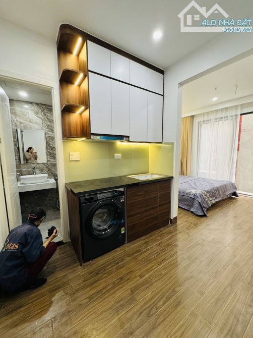 Bán toà CHDV Lê Duẩn 3 thoáng 78m2*6T 20PN, 20m ra ô tô, gần ĐH Bách Kinh Xây DT 120tr/th