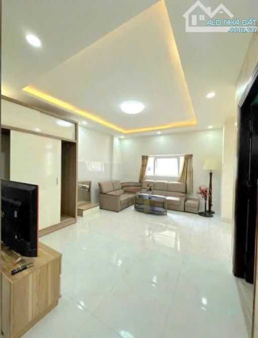 BÁN KHÁCH SẠN TRUNG TÂM  Đường Nam Kỳ Khởi Nghĩa ĐÀ LẠT – CÓ THANG MÁY giá 8,5 tỷ - 1