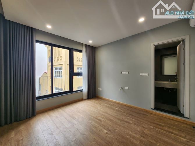 NHÀ ĐẸP PHÂN LÔ 6T THANG MÁY VÕNG THỊ TÂY HỒ- ÔTÔ TRÁNH KD ĐỈNH- DT 55m2/6T/GIÁ 22.5 TỶ