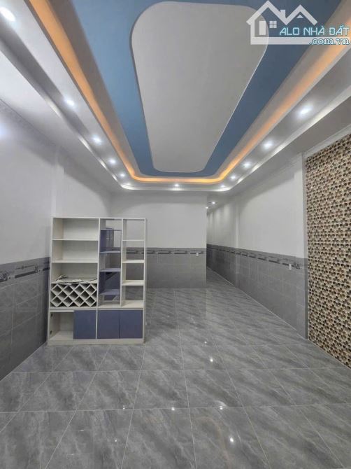 CG. CÒN 1 CĂN NHÀ TRỆT RỘNG 100M2 MỚI ĐẸP & KIÊN CỐ TẠI ĐƯỜNG SỐ 8 KDC ĐÔNG PHÚ - 1