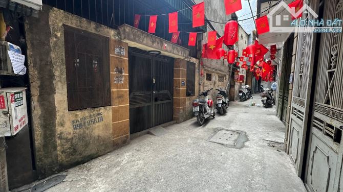 ĐẤT VÀNG PHỐ TRUNG KÍNH QUẬN CẦU GIẤY DT 150M MT 10M XÂY TÒA CHIA LÔ VÍP GIÁ CHỈ 37 TỶ