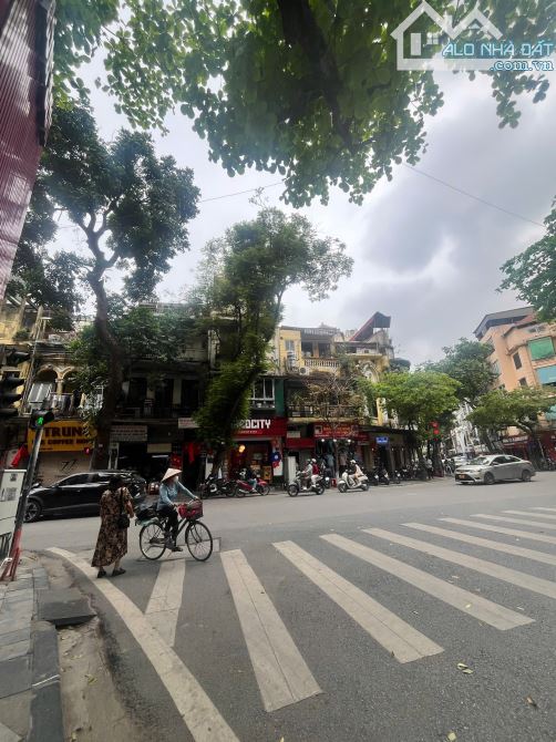 Nhà đẹp Phố Cổ Hàng Bông, 75m2, sử dụng 3 tầng 2,3,4, nhỉnh 7 tỷ