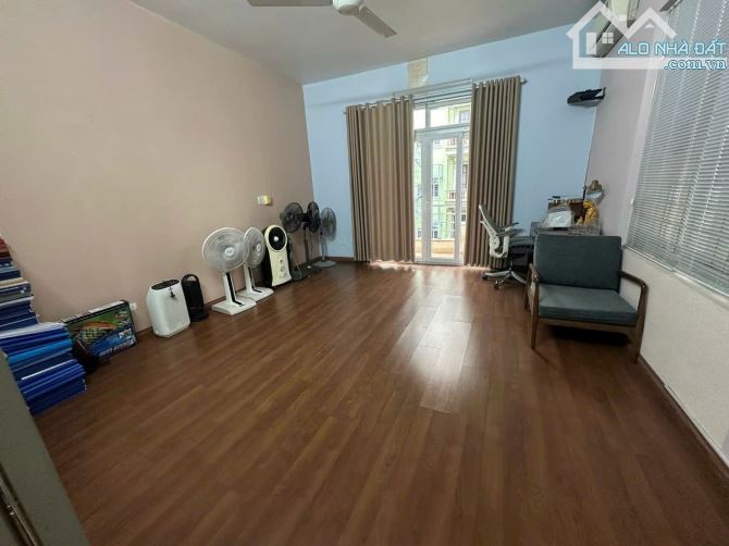 BÁN CĂN LIỀN KỀ - NGUYỄN THỊ THẬP - CẦU GIẤY - DT: 81M, 5 TẦNG, MẶT TIỀN 7M, GIÁ 48.5 TỶ.