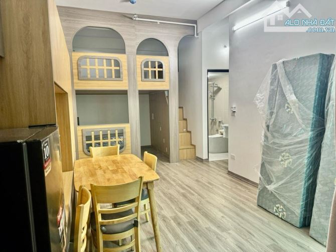 CẮT LỖ NHẸ SIÊU PHẨM DÒNG TIỀN PHỐ THÀNH THÁI LÔ GÓC 2 MẶT Ô TÔ DT 130M 7 TẦNG 52 TỶ