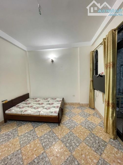 ĐẦU TƯ - bán nhà Giang Văn Minh 51m2*5T, MT5m, ô tô đỗ cổng, cách phố 2 nhà, 12.5 tỷ