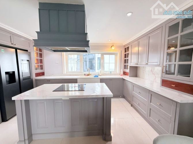 BÁN BIỆT THỰ CAO CẤP , DỰ ÁN HDI -PHỐ XUÂN LA, 132m2, 4 TẦNG, MT 8.5M, NHỈNH 68 TỶ