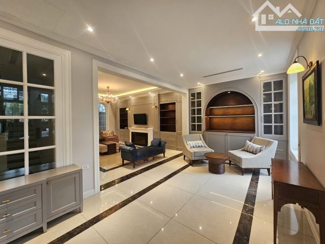 BÁN BIỆT THỰ CAO CẤP , DỰ ÁN HDI -PHỐ XUÂN LA, 132m2, 4 TẦNG, MT 8.5M, NHỈNH 68 TỶ