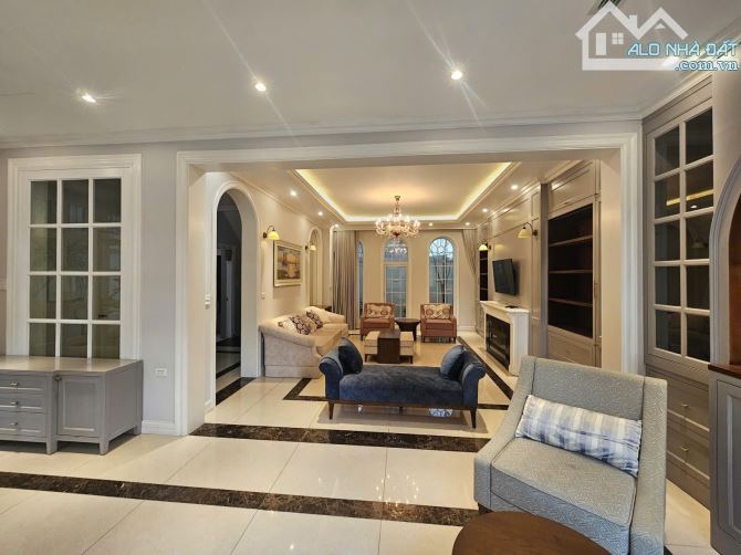 BÁN BIỆT THỰ CAO CẤP , DỰ ÁN HDI -PHỐ XUÂN LA, 132m2, 4 TẦNG, MT 8.5M, NHỈNH 68 TỶ