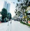55 TỶ CÓ TÒA NHÀ MẶT PHỐ MẠC THÁI TÔNG 166m*5T MT8m VIEW CÔNG VIÊN, VỈA HÈ RỘNG, CÓ HẦM