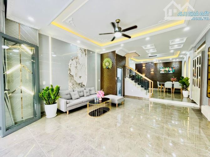 📣 Nhà Cô Sáu bán ngộp giá mềm Đường Vườn Lài - Quận 12 / Giá 2 Tỷ 290 — ảnh 2