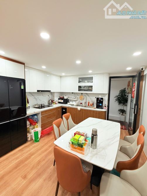 MẶT PHỐLÔ GÓCKINH DOANHVỈA HÈ Ô TÔ TRÁNHLÝ NAM ĐẾ, HOÀN KIẾM. Dt: 48m* Giá 38 tỷ