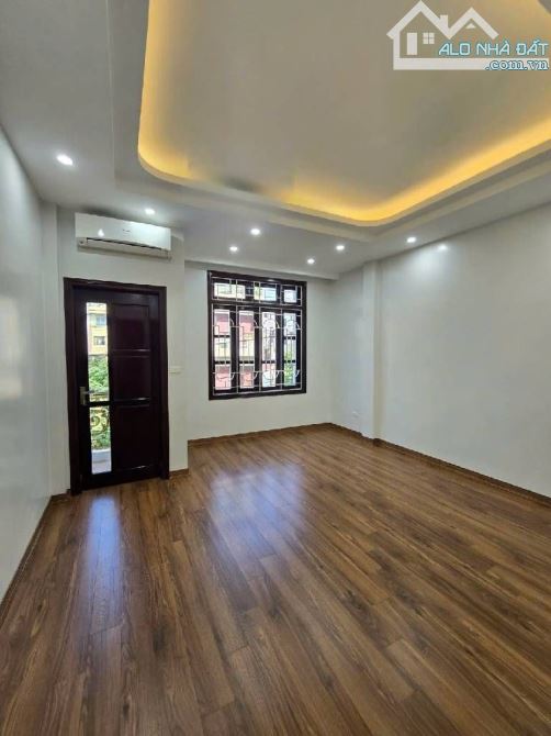 NHỔN-PHÂN LÔ Ô TÔ TRÁNH – VỈA HÈ – GARA – NHÀ ĐẸP Ở NGAY - 1