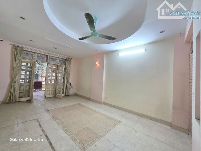 Bán nhà Vĩnh Phúc Ba Đình 78mx5T, phân lô ô tô, vỉa hè, KD, 38 tỷ.