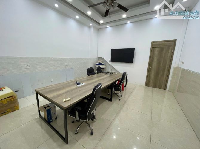 CHO THUÊ NHÀ PHỐ THƯƠNG MẠI Cityland Center Hill đường Trần Thị Nghỉ - 4