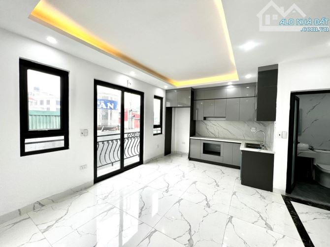 TRẦN QUANG DIỆU-ĐỐNG ĐA-6 TẦNG THANG MÁY-NHÀ MỚI-2 THOÁNG-GẦN PHỐ-9.85 TỶ - 7