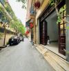 Bán nhà dân xây, ngõ ô tô tránh ô tô, 40m2 giá 12,3 tỷ đi bộ ra ga tàu điện, Cầu Diễn, Bắc