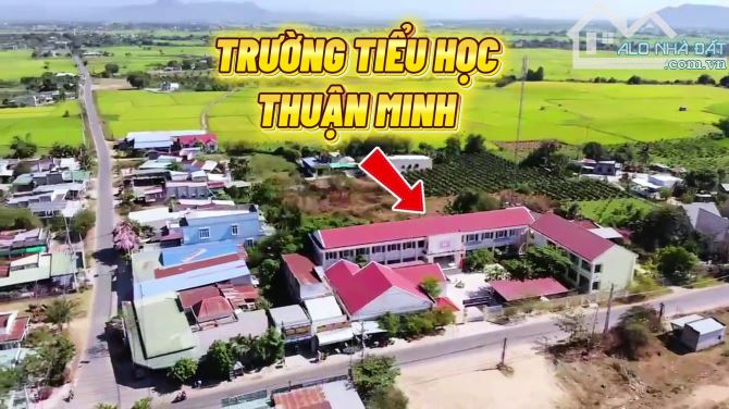 Đất mặt tiền đường liên xã gần chợ và trường học - 1