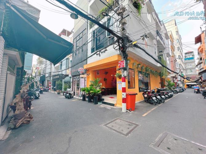 SIÊU PHẨM, BÁN NHÀ CĂN GÓC HXH LÊ THỊ RIÊNG, BẾN THÀNH, Q1 -4.4X23 - 100M², CÓ THANG MÁY