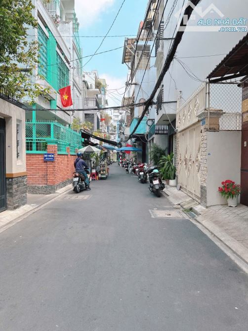 SIÊU PHẨM, BÁN NHÀ CĂN GÓC HXH LÊ THỊ RIÊNG, BẾN THÀNH, Q1 -4.4X23 - 100M², CÓ THANG MÁY - 1