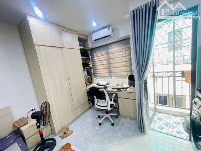 CHỈ 10,7 TỶ BÁN NHÀ HỒ TÙNG MẬU DT50m2*6T TMAY NHÀ MỚI 11 CĂN HỘ KK FULL ĐỒ, GẦN PHỐ LOGOC