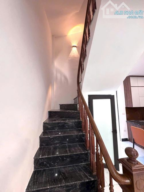 Hàng Độc-Hiếm nhất từ trước đến nay-50m ra trường cấp 1-2-Ngõ 5m-Ô tô đỗ ngày đêm-Nhà 41m2 - 2