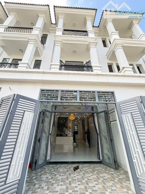 Bán Nhà 1 trệt 2 lầu Phường tân Bình Dĩ an Bình Dương 65m2 giá 4.25 tỷ