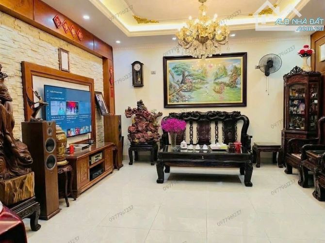 BÁN NHÀ PHỐ DUY TÂN 52m2 × 5T. HAI Ô TÔ TRÁNH ĐỖ + VỈA HÈ + VĂN PHÒNG CỰC ĐẸP