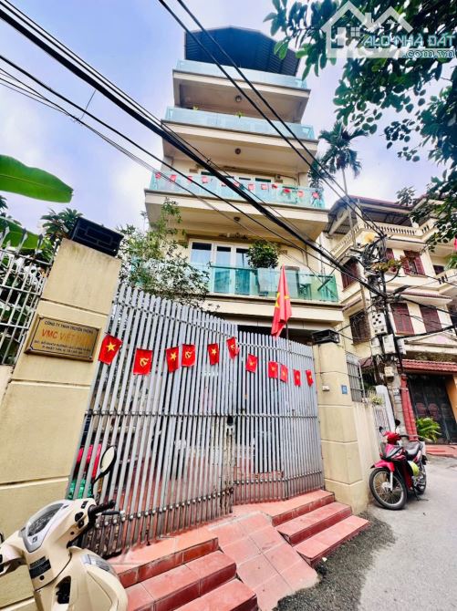 BÁN NHÀ NHẬT CHIÊU TÂY HỒ 100M 5 T LÔ GÓC MT 7.9M NGÕ Ô TÔ SÁT HỒ CHỈ 45.5 TỶ