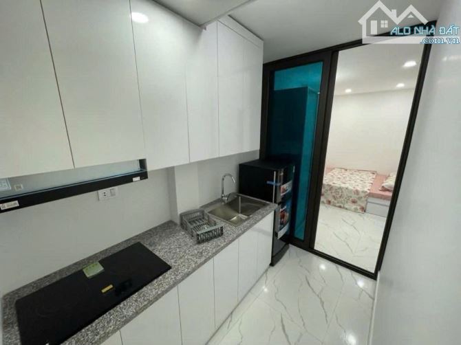 [Giảm sốc 2 tỷ] - Toà CHDV Xuân thủy, 21 phòng, 80m, dòng tiền 120 triệu/ tháng