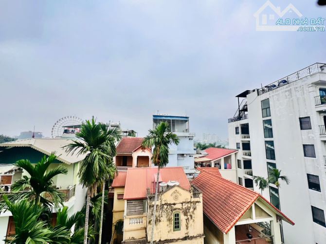 BÁN NHÀ NHẬT CHIÊU TÂY HỒ 100M 5 T LÔ GÓC MT 7.9M NGÕ Ô TÔ SÁT HỒ CHỈ 45.5 TỶ