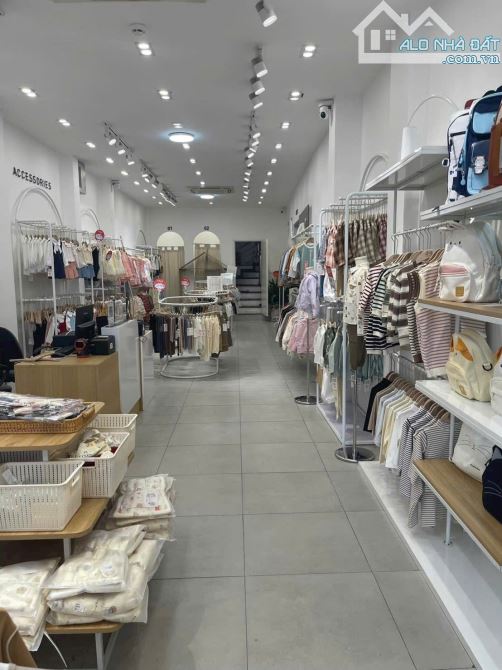 🏆 BÁN NHÀ MẶT PHỐ CHÙA BỘC – 110m² x 5 TẦNG – THANG MÁY – 69 TỶ - 1