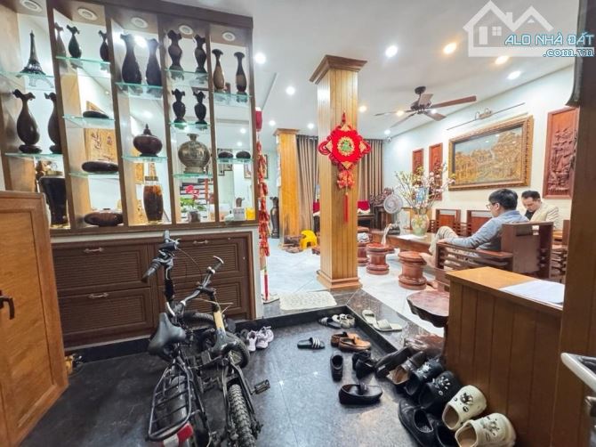 NHÀ VẠN PHÚC - BA ĐÌNH - 60M - 5 TẦNG - MẶT TIỀN 6 M -19.3 TỶ SỔ ĐỎ CHÍNH CHỦ ĐẸP