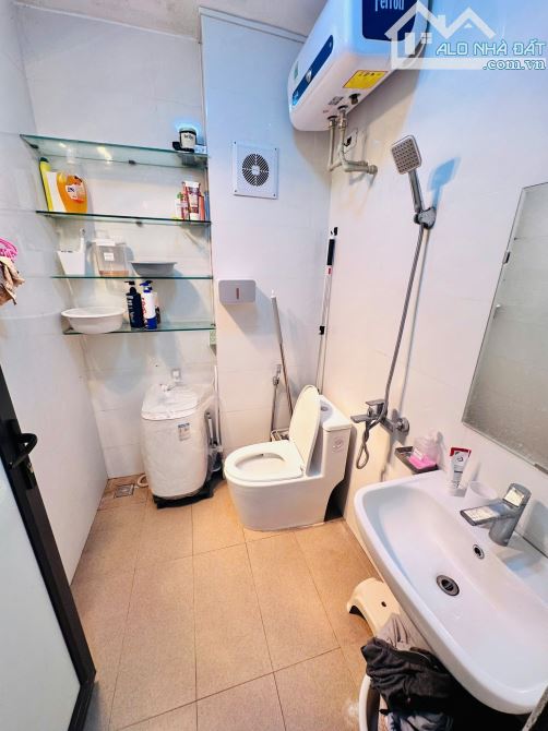 ĐỘI CẤN 30/32M2 5 TẦNG MT 3.4M – VỈA HÈ Ô TÔ TRÁNH – ĐỐI DIỆN TRƯỜNG – KINH DOANH – 17 TỶ