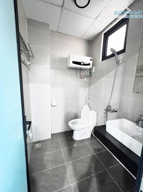 CỰC CỰC HIẾM! PHÂN LÔ BẮC LINH ĐÀM - 6 TẦNG THANG MÁY - 75m2 GIÁ 32 tỷ. - 8