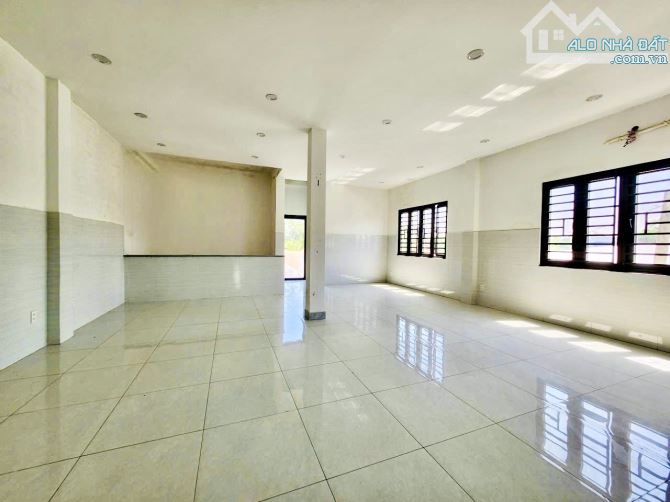 Nhà 2 tầng mặt tiền Tân Hiệp – 240m² gần chợ Hóc Môn – hơn 8 tỷ, kinh doanh đỉnh - 9