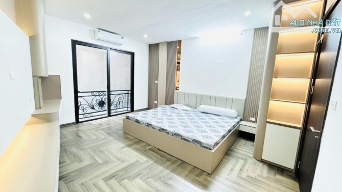 13.6 TỶ | 41M² | MT 3.94M | 5 TẦNG MỚI THANG MÁY | TRẦN KHÁT CHÂN – LÒ ĐÚC |