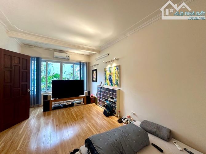 MẶT TIỀN RỘNG ĐẸP - 3 PN ĐỦ CÔNG NĂNG - SÁT VÀNH ĐAI 1 CỰC ĐẸP - TẶNG BẢN THIẾT KẾ CỰC ĐẸ