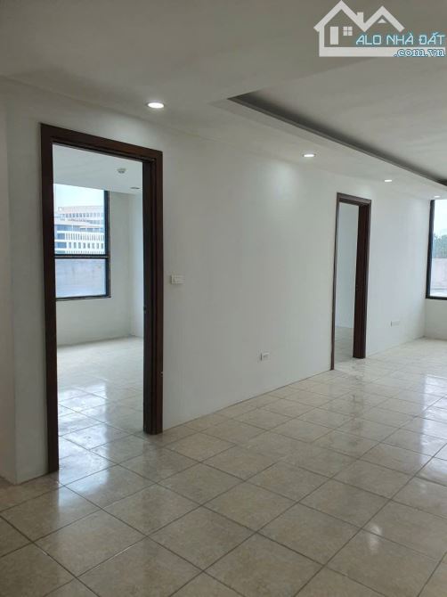 BÁN CĂN HỘ 99M2 3 NGỦ 2WC PHỐ LÊ ĐỨC THỌ CẦU GIẤY GIÁ 8,3 TỶ THƯƠNG LƯỢNG