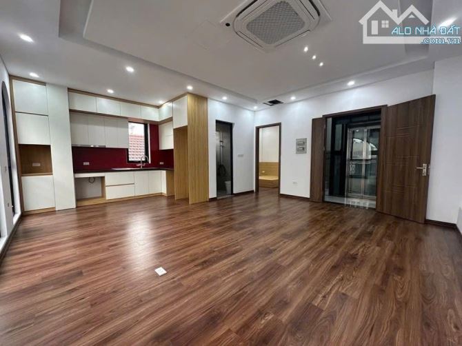 BÁN SIÊU PHẨM CHDV PHỐ HOÀNG ĐẠO THÀNH THANH XUÂN