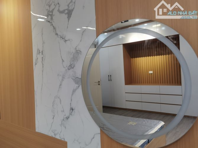 BÁN NHÀ KHÂM THIÊN VỪA Ở VỪA CHO THUÊ KD