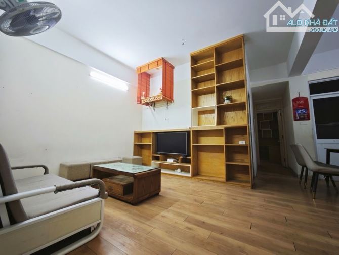 Bán chung cư 7A Lê Đức Thọ, Trung Tâm Cầu Giấy, 60m, 2pn, Giá 5.2 Tỷ