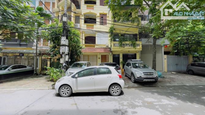 Chính chủ bán nhà 5 tầng ngõ 97 Văn Cao 55m ô tô tránh chỉ 21 tỷ Ba Đình ô tô tránh
