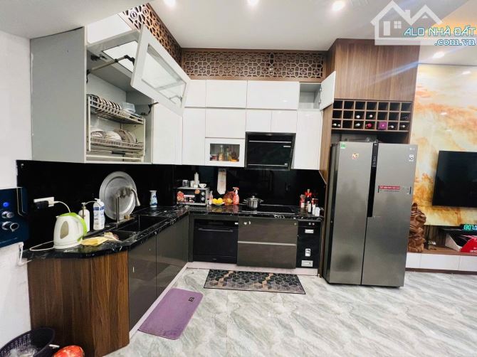 NHÀ ĐẸP HỒNG MAI MUA NHANH KẺO TIẾC HÙI HỤI