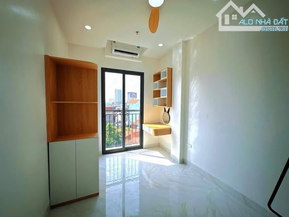 Hoàng Đạo Thành Thanh Xuân. Diện tích 74m2, 8Tầng, Mặt tiền 6.5m, giá 27.9 tỷ